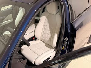 BMW i5 bild 4