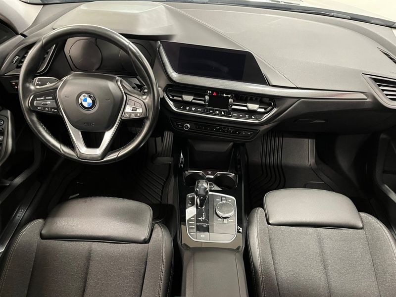 BMW 118 bild 18