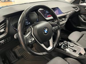 BMW 118 bild 16