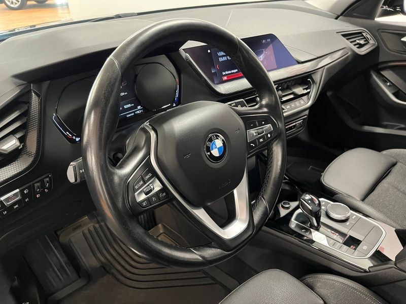 BMW 118 bild 16