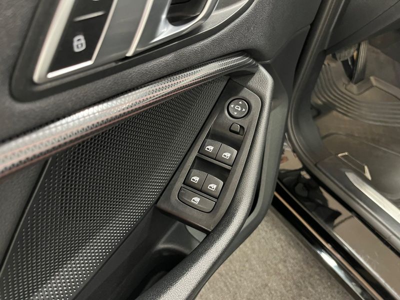 BMW 118 bild 15