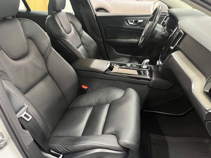 Volvo V60 bild 22