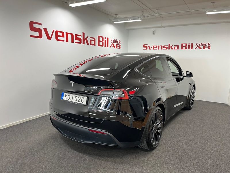 Tesla Model Y bild 9