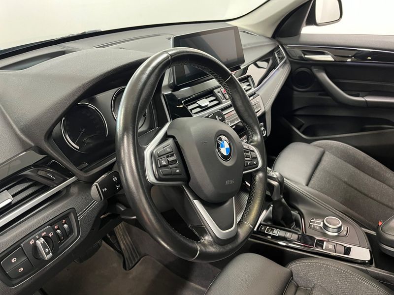 BMW X1 bild 12