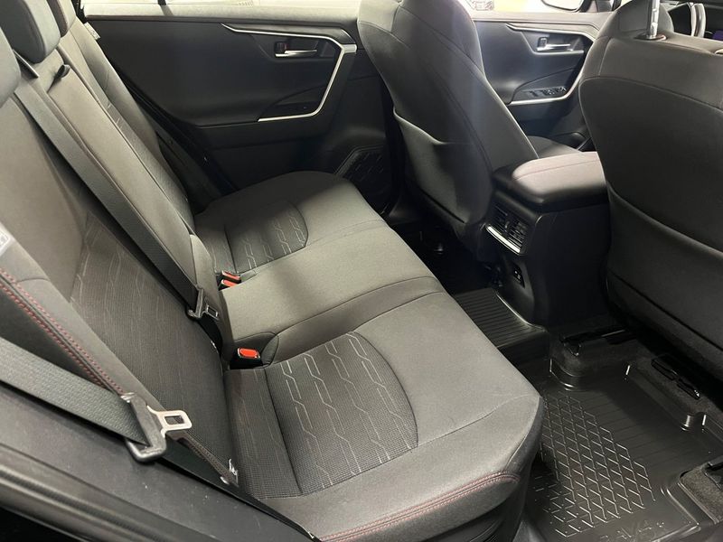 Toyota RAV4 bild 22