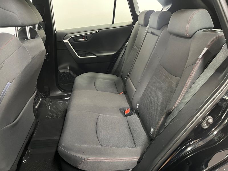 Toyota RAV4 bild 24