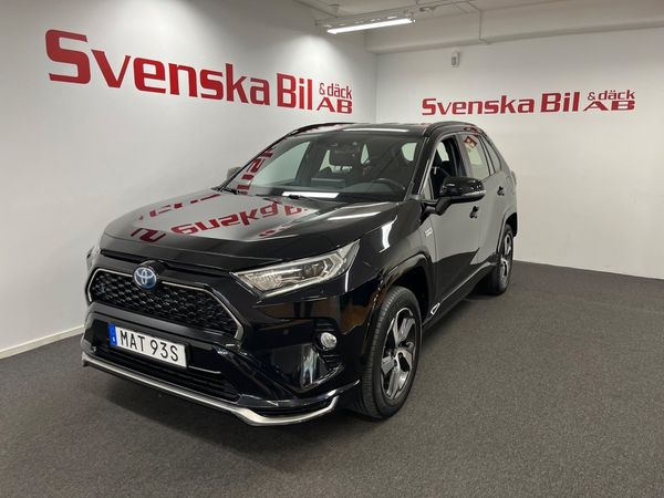 Toyota RAV4 LADDHYBRID E-AUT Active (dragkrok) 2.99% Ränta - 2021