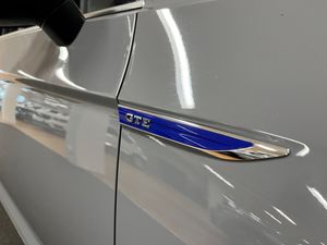 Volkswagen Passat bild 13