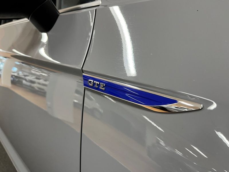 Volkswagen Passat bild 13