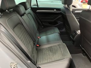 Volkswagen Passat bild 18