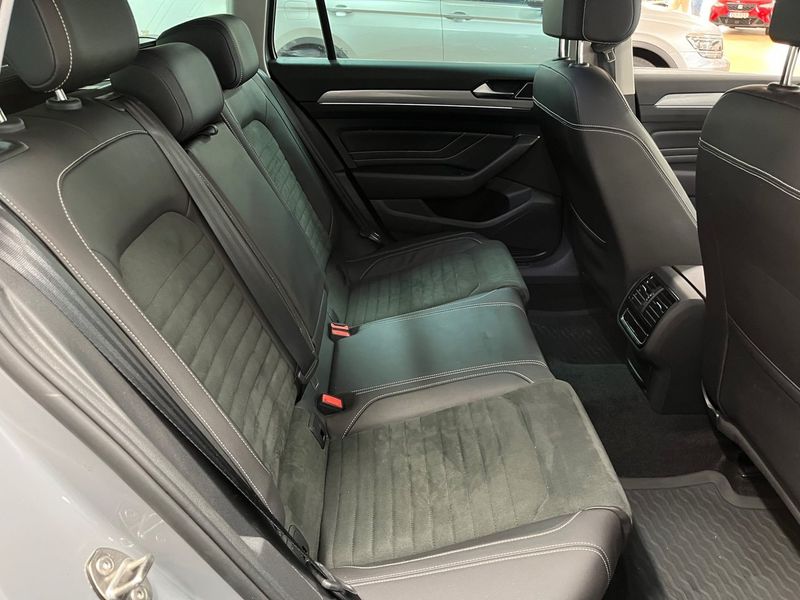 Volkswagen Passat bild 18