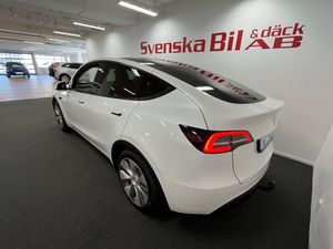 Tesla Model Y bild 5