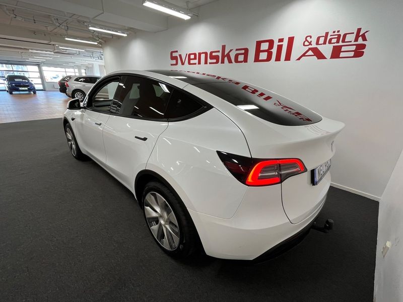 Tesla Model Y bild 5