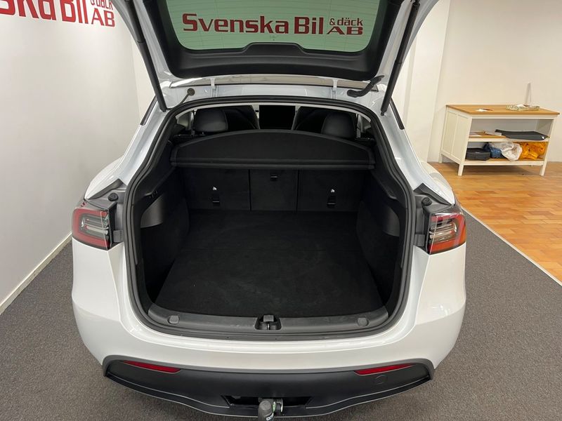 Tesla Model Y bild 17