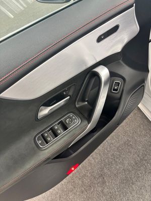 Mercedes CLA200 bild 8