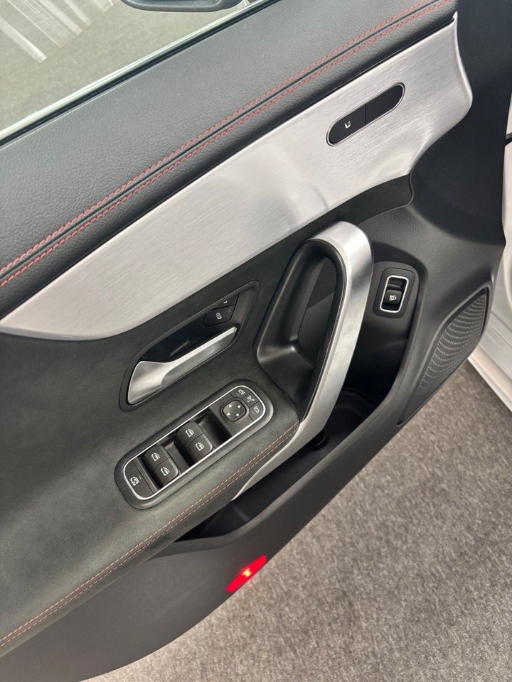 Mercedes CLA200 bild 8
