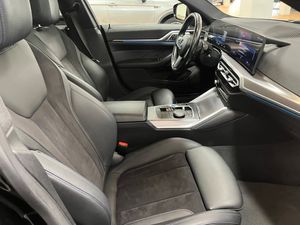 BMW i4 bild 27