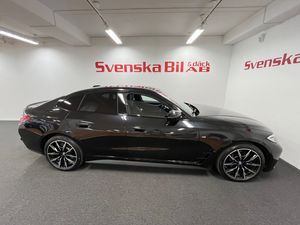 BMW i4 bild 5