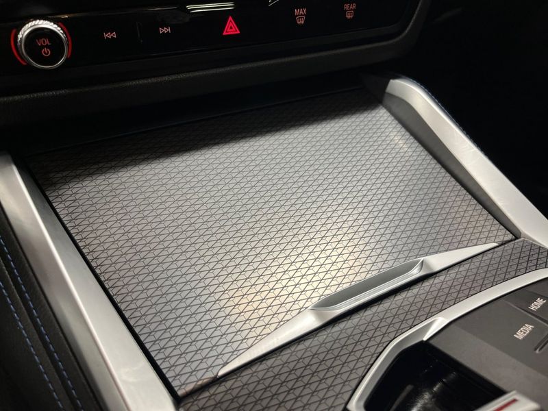 BMW i4 bild 21