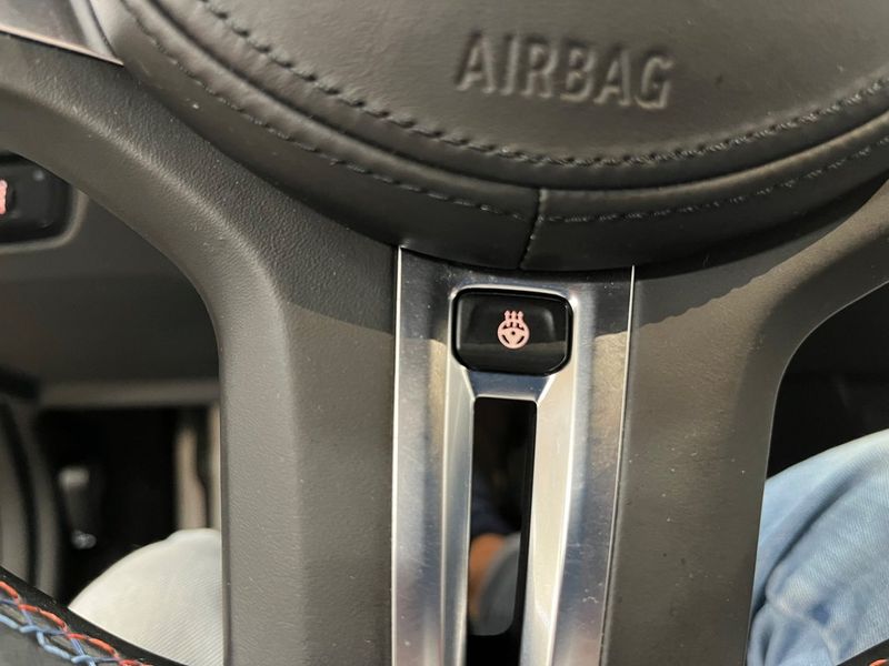 BMW i4 bild 19