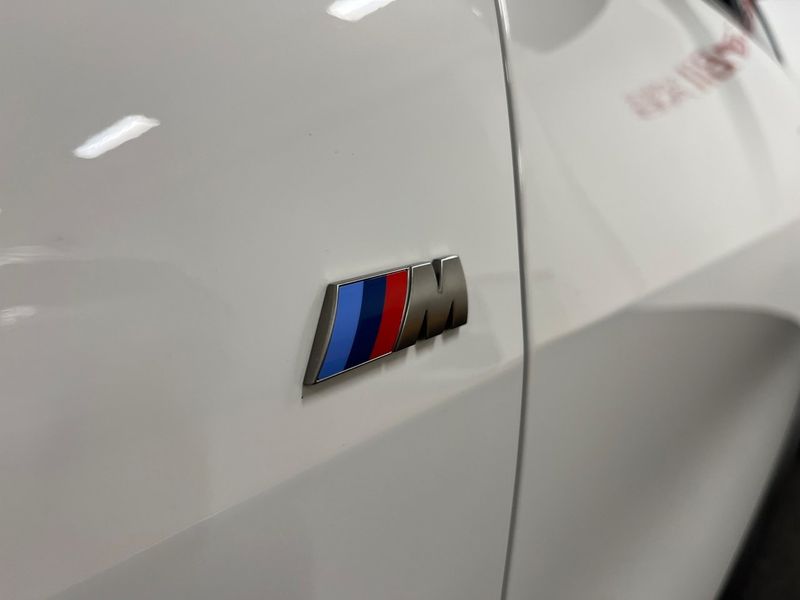 BMW i4 bild 13