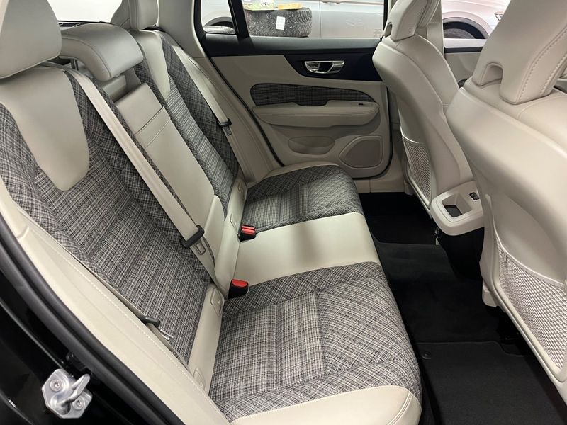 Volvo V60 bild 21