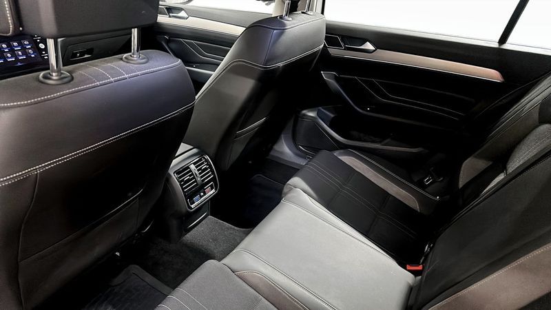 Volkswagen Passat bild 11