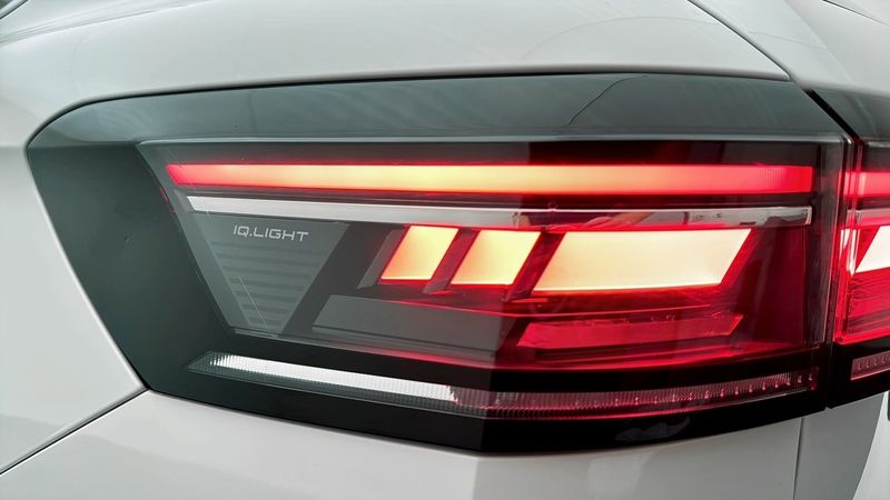 Volkswagen Passat bild 19