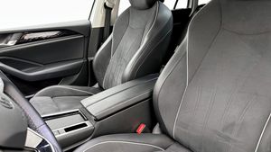 Volkswagen Passat bild 8