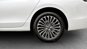 Volkswagen Passat bild 6