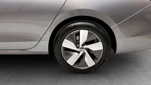 Volkswagen Passat bild 6