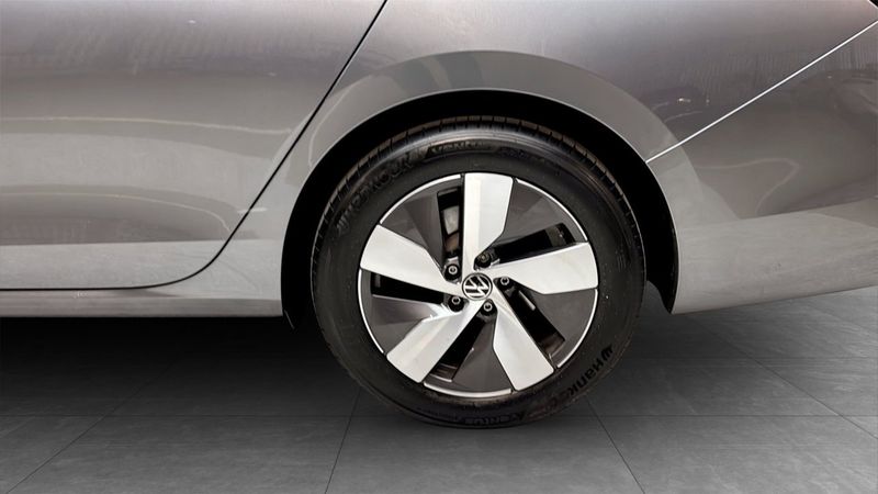 Volkswagen Passat bild 6