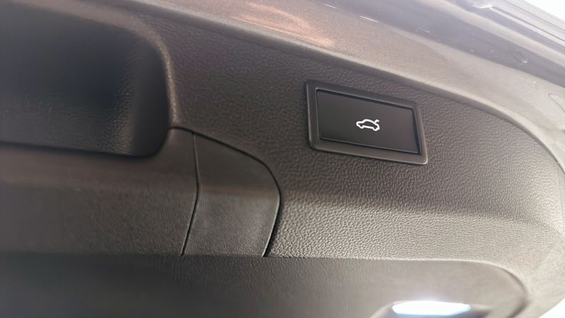 Volkswagen Passat bild 14
