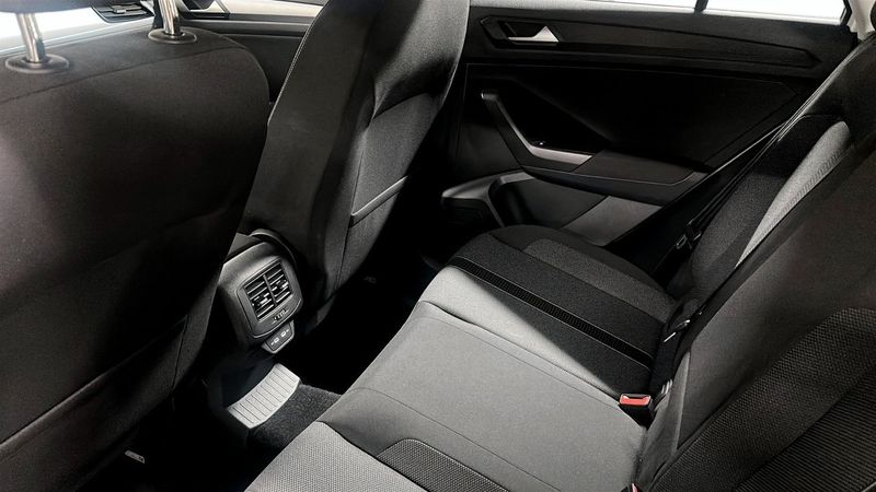 Volkswagen T-Roc bild 11