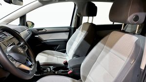 Volkswagen Touran bild 8