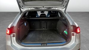 Volkswagen Passat bild 13