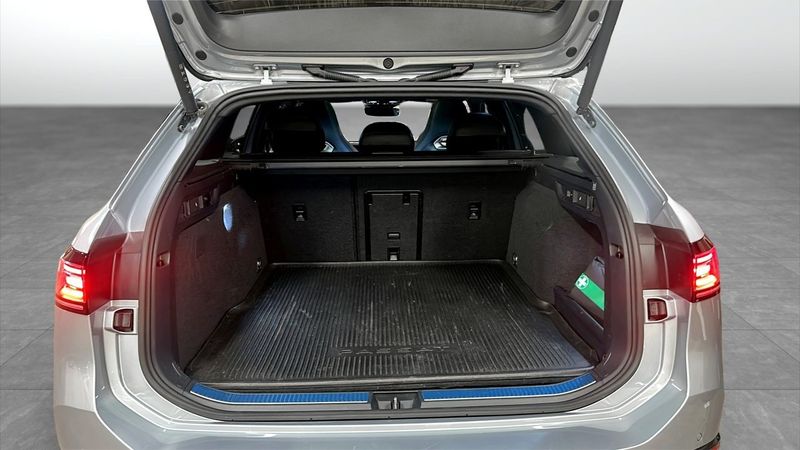 Volkswagen Passat bild 13