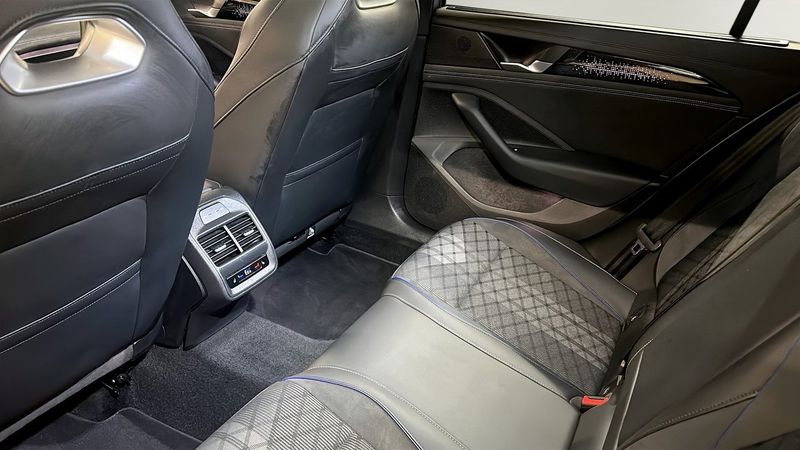 Volkswagen Passat bild 12