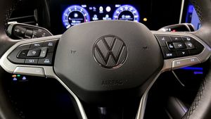 Volkswagen Passat bild 20