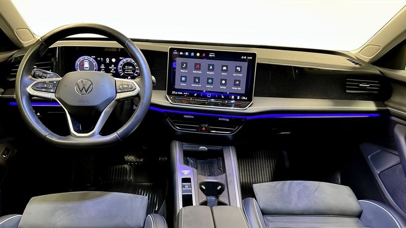 Volkswagen Passat bild 10