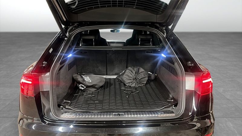 Audi Q8 bild 13