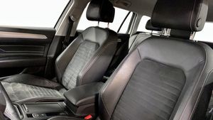 Volkswagen Passat bild 8