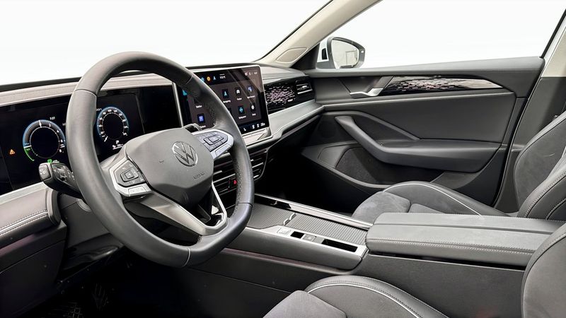 Volkswagen Passat bild 7
