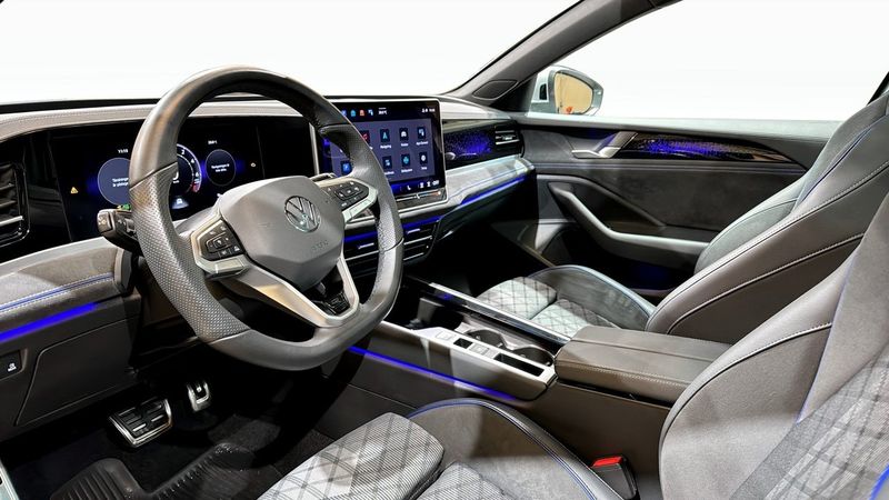 Volkswagen Passat bild 7