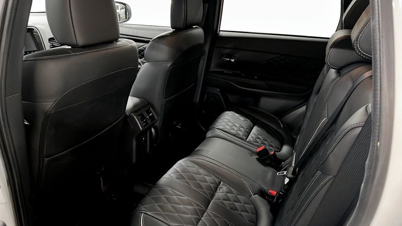 Mitsubishi Outlander bild 11