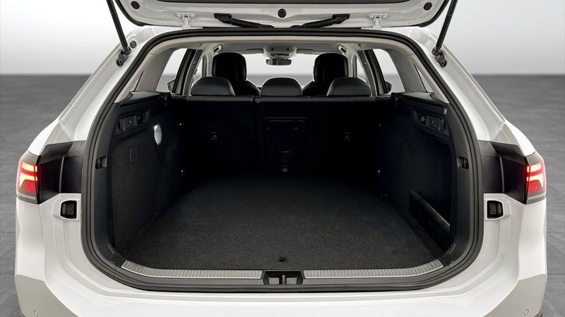 Volkswagen Passat bild 12