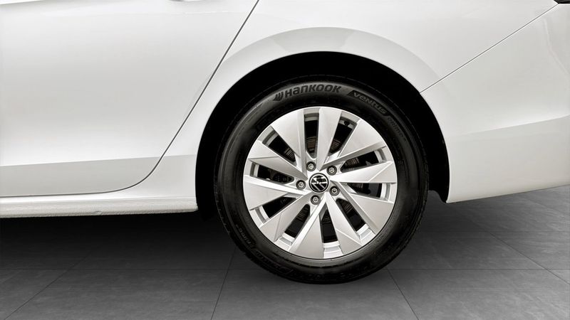 Volkswagen Passat bild 6