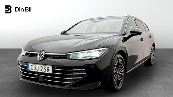 Volkswagen Passat ELEGANCE EHYBRID 272HK - 2024