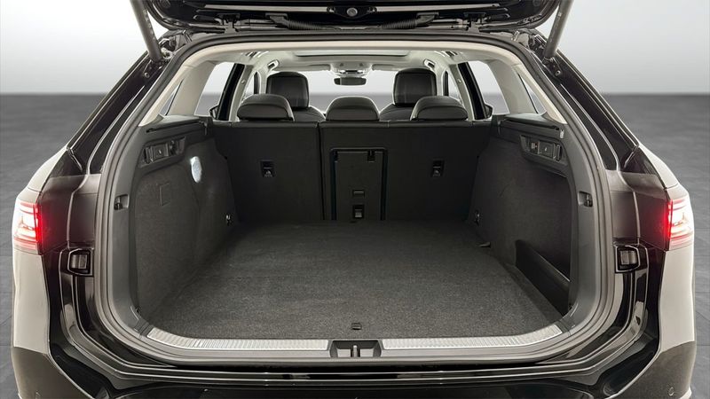 Volkswagen Passat bild 12