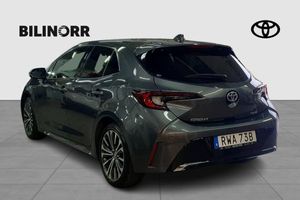 Toyota Corolla bild 2